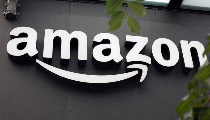 Amazon Raises Minimum Wage Workers The US And UK
