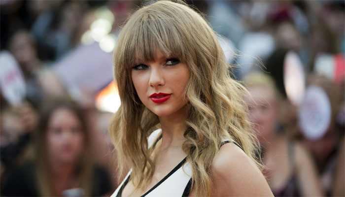 Taylor Swift Tops Forbes List Of Best-Earning Celebs