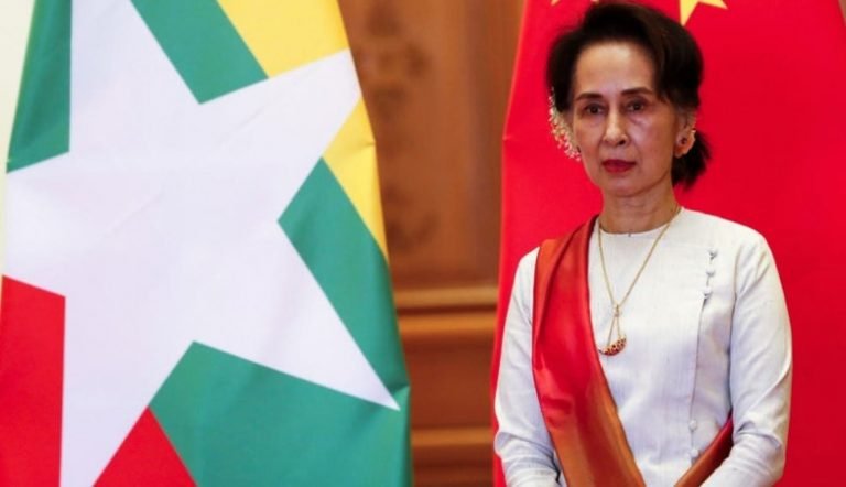 Myanmar Military Junta Bans Lawyer for Aung Suu Kyi from Gagging