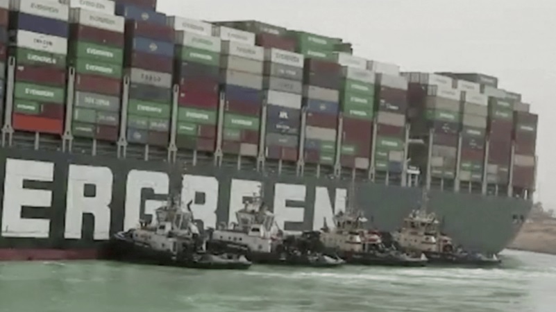 Blocking Ship Suez Canal Can Continue Road Again