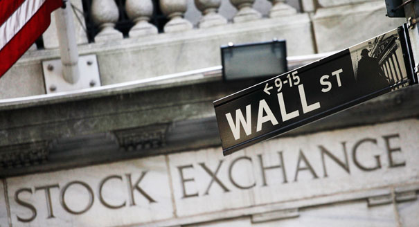 Regional Banks Show Recovery on Positive Wall Street