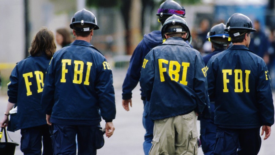FBI: Online Scams Cost $6.9 Billion Last Year