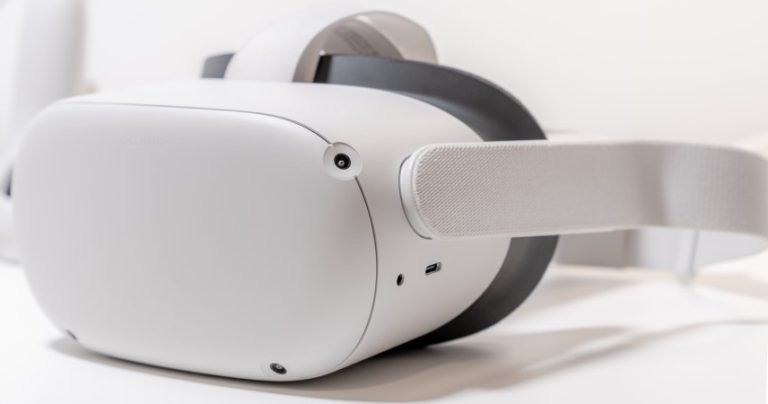 Microsoft is Putting Metaverse on the Back Burnerv